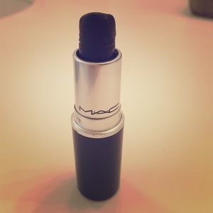Mac lipstick - cyber