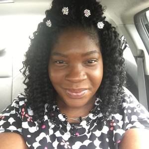 Meet your Posher, Natalie