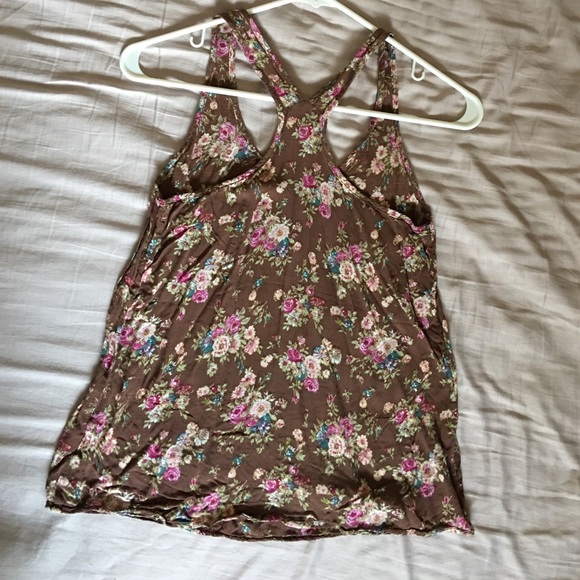 Cute Racerback Floral Top - Picture 2 of 2