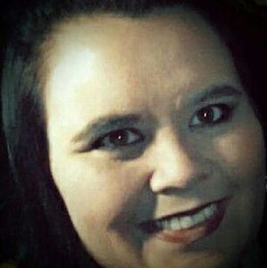 Meet your Posher, Lesley