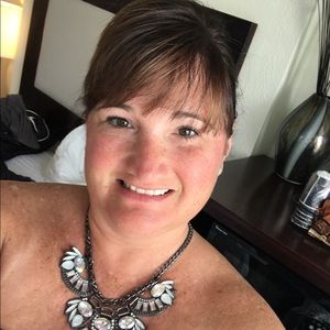 Meet your Posher, Keri