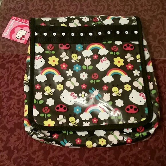 Hello Kitty crossbody messenger with wrislet nwt