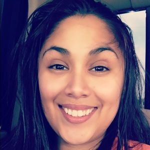 Meet your Posher, Elida