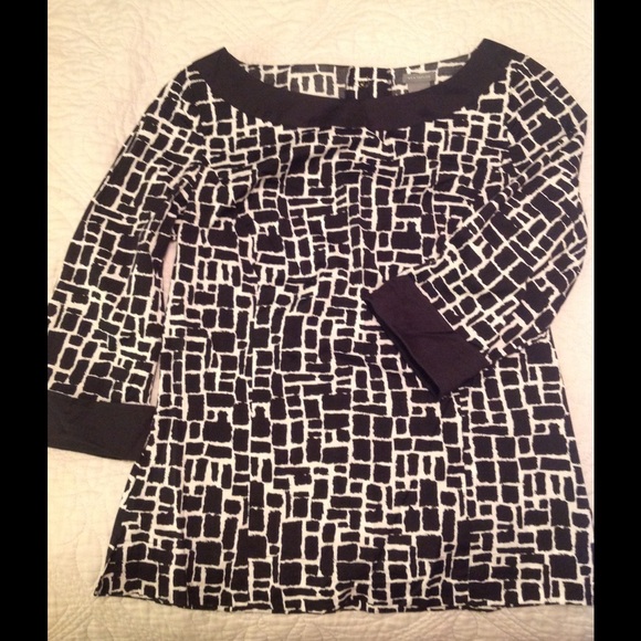 Adorable Ann Taylor Blouse, size 10