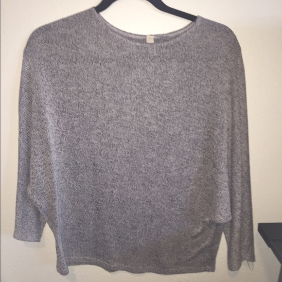 Jolie Lightweight Sweater