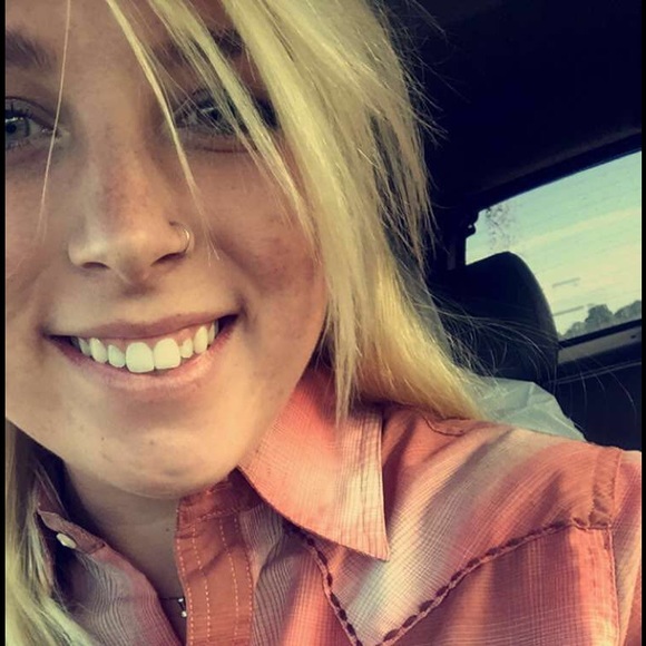 Meet your Posher, Savannah