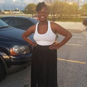 Meet your Posher, Denise