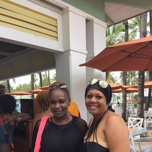 Meet your Posher, Paula