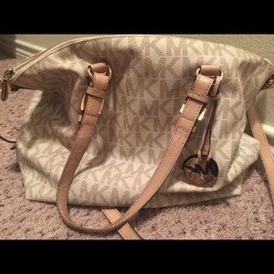 Michael Kors purse
