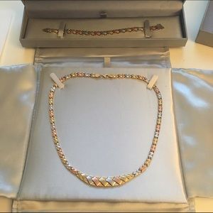 Tri-toned 10k gold  stampato necklace