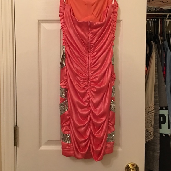 Dress - Picture 2 of 3