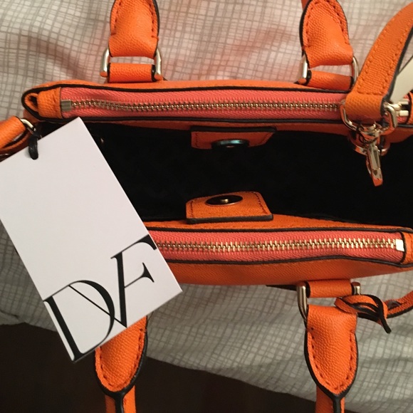 NWT Diane von Furstenberg bag - Picture 3 of 4