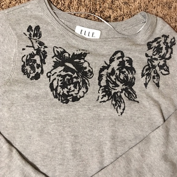 ELLE Sweater - Picture 2 of 3