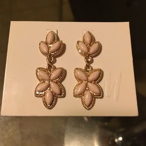 Classy Cute Earrings
