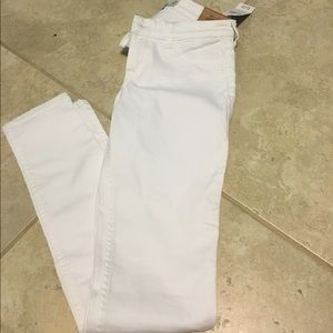 White hollister jeans