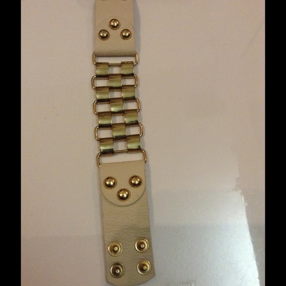 Bracelet - Picture 1 of 1