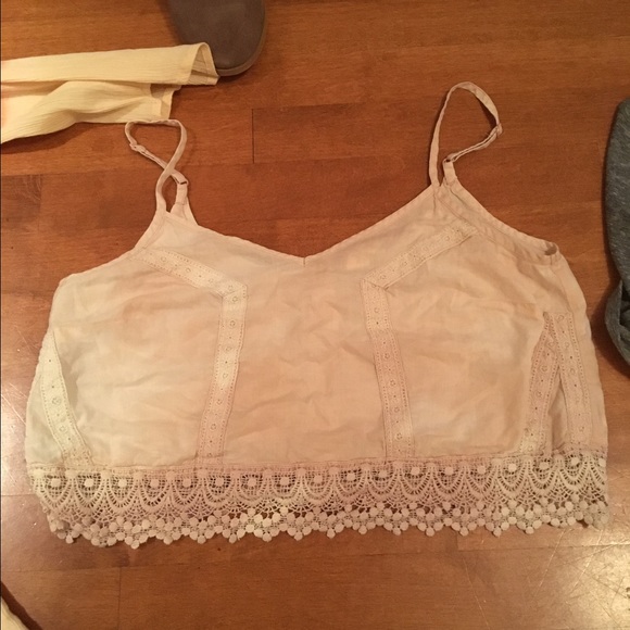 Crop top
