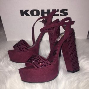 Juicy Couture Platform heels