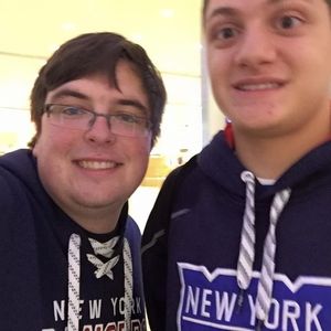 Meet your Posher, Joey