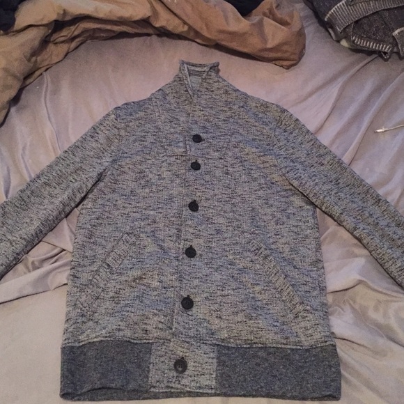 Double breasted sweater
