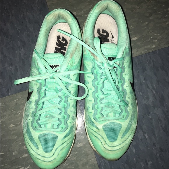 Women's Nike Trailwind 7 Sneakers