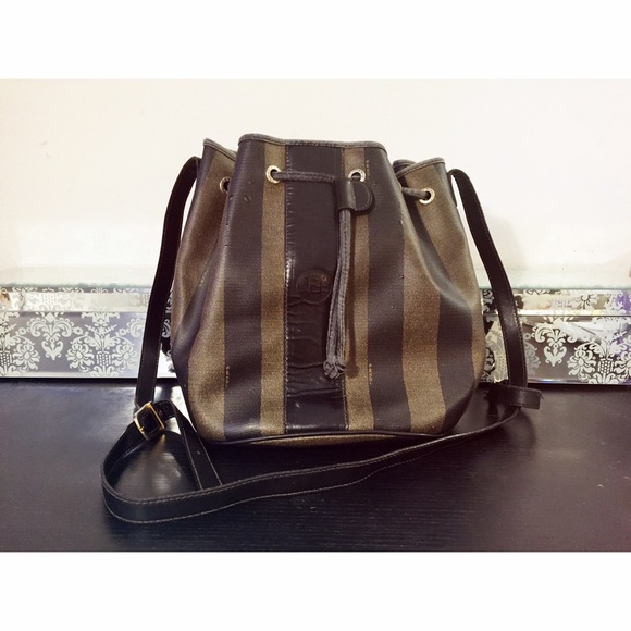 vintage fendi bucket bag