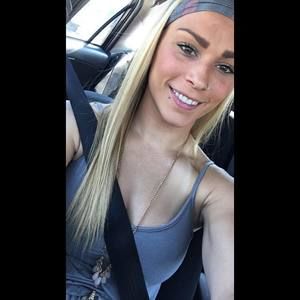 Meet your Posher, Korina