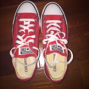 Converse Red barely used!