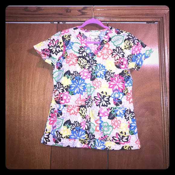 Peaches scrub top