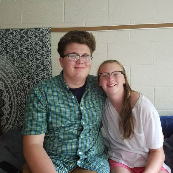 Meet your Posher, Deirdre - Picture 1 of 1