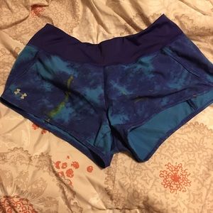 Underarmour athletic shorts