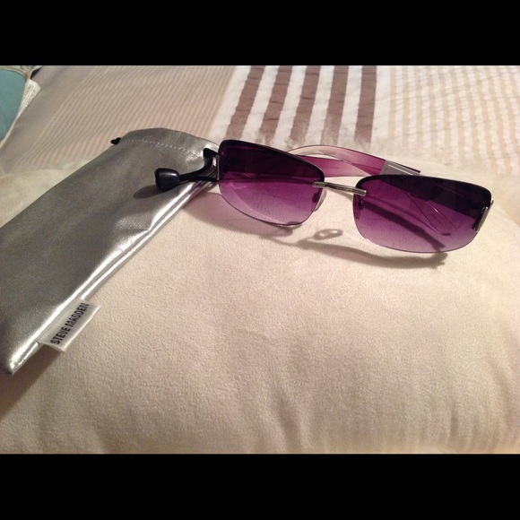 Reader (+1.25) Sunglasses by Steve Madden