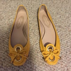 Elie Tahari leather flats.