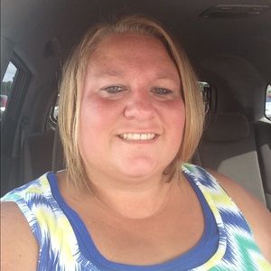 Meet your Posher, Pamela