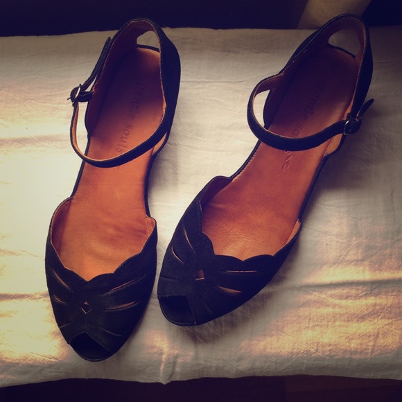 Gentle Souls Black Suede Lily Moon Wedge