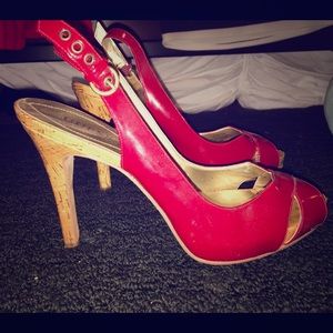 Guess Red Sling back peep toe pumps