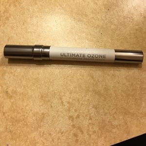 Authentic UD O Zone primer