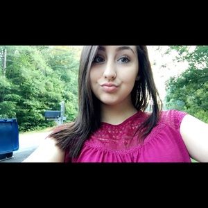 Meet your Posher, Breanna