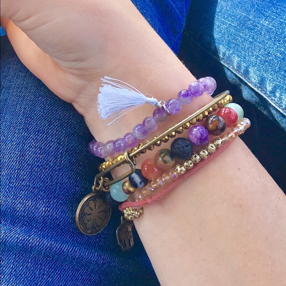 Natural gemstone bracelet with tassel
