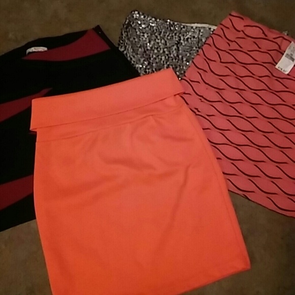 Dresses & Skirts - 4 Skirts