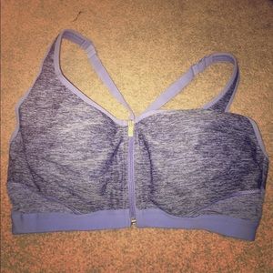 Victoria's Secret VSX Knockout Front Close bra