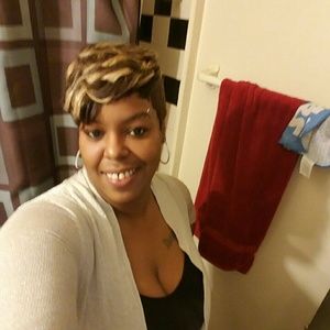 Meet your Posher, Jenean