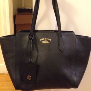 Authentic Gucci Swing Tote