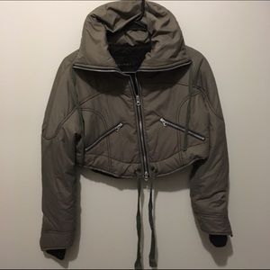 Crop top olive green jacket