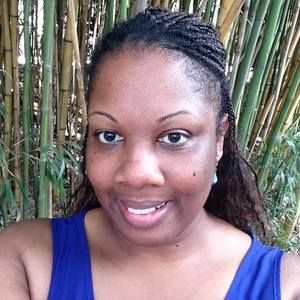 Meet your Posher, Latonya