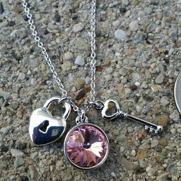 Swarovski lock and key charm necklaces - Picture 2 of 2