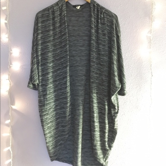 Black and gray long cardigan