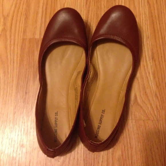 Ballet flats