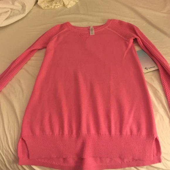 Long sleeved pink shirt brand new