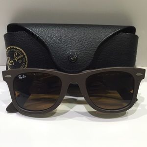 RayBan Wayfarer Sunglasses